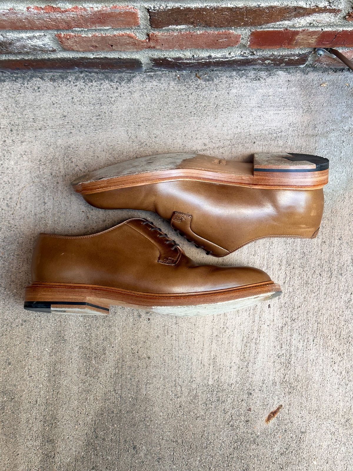 Photo by StCrispinGlover on November 7, 2023 of the Grant Stone Plain Toe Blucher in Horween Dune Chromexcel.