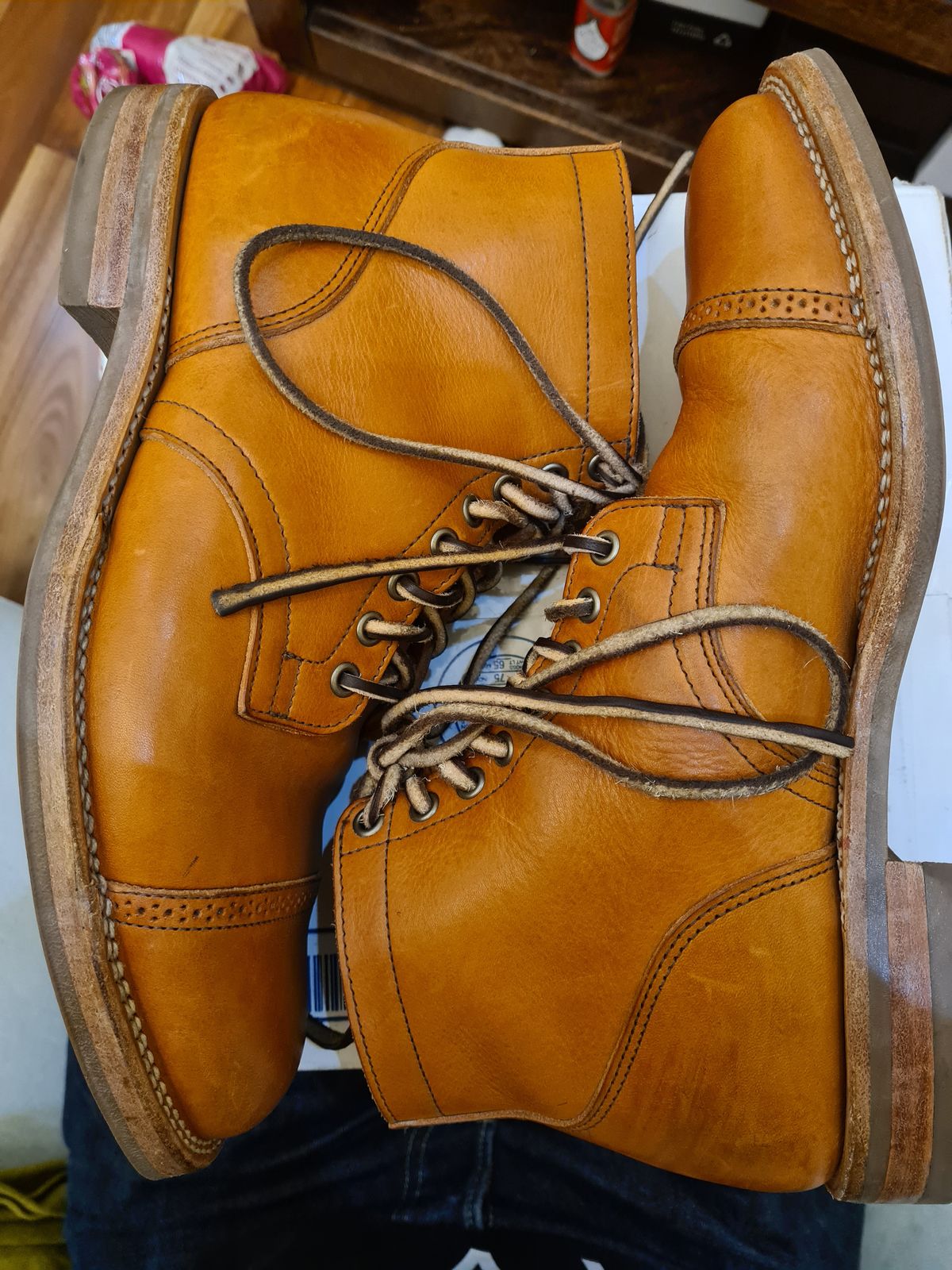 Photo by mormus on January 5, 2023 of the Viberg Service Boot in Tochigi Natural Cowhide.