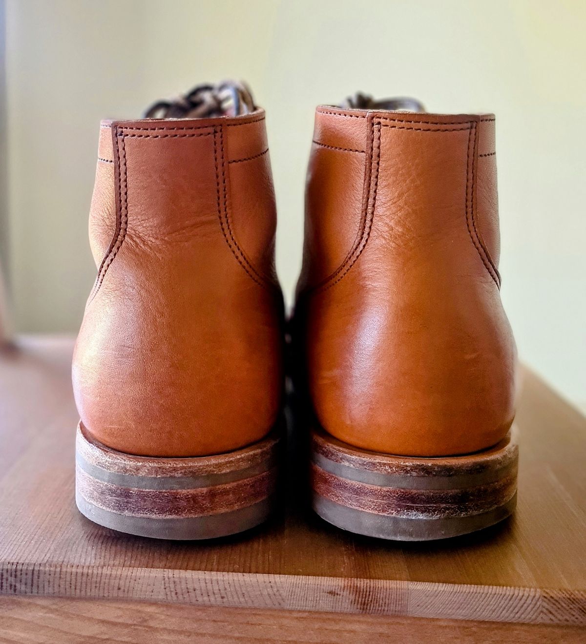 Photo by mormus on February 5, 2023 of the Viberg Service Boot in Tochigi Natural Cowhide.