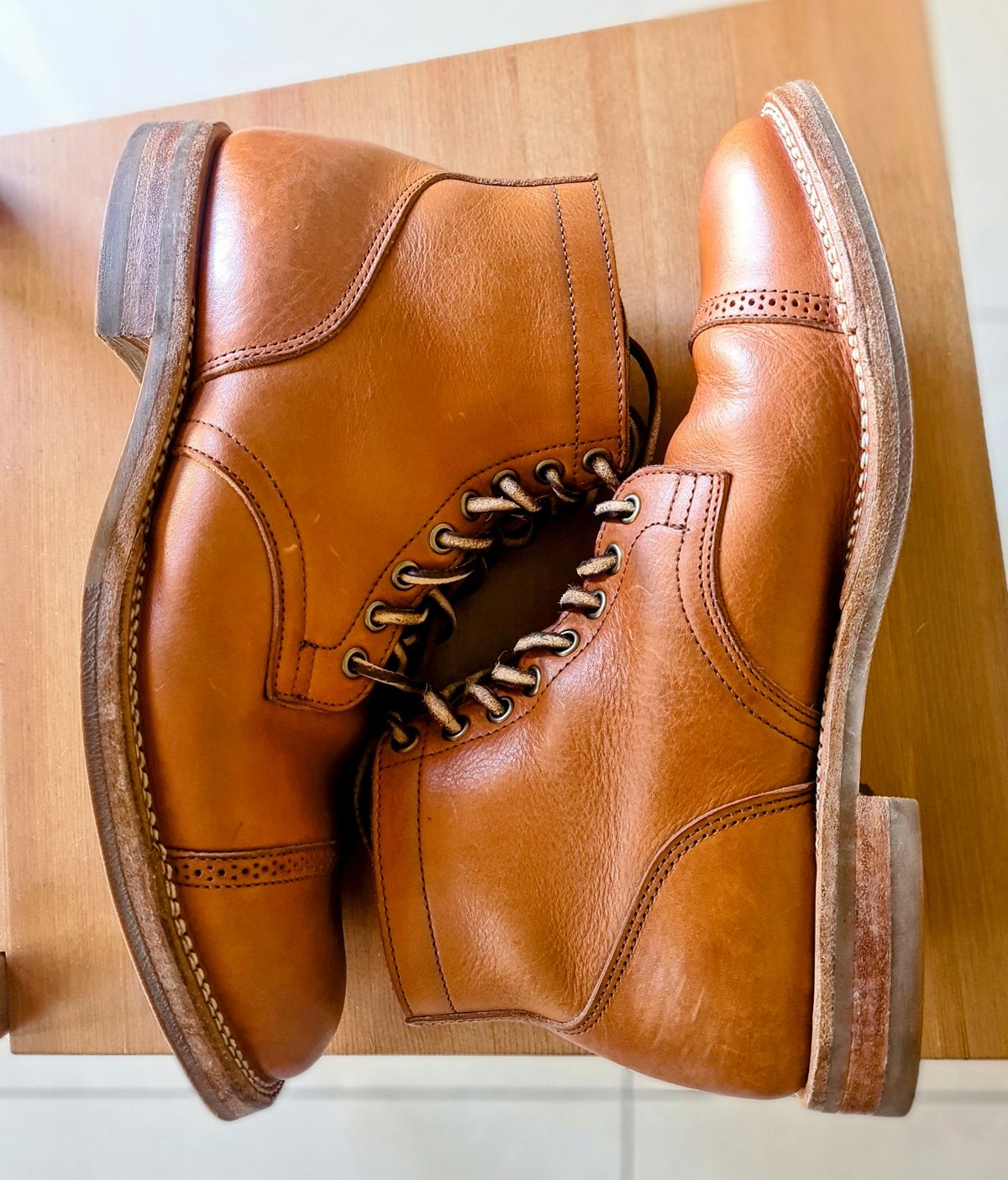 Photo by mormus on February 5, 2023 of the Viberg Service Boot in Tochigi Natural Cowhide.