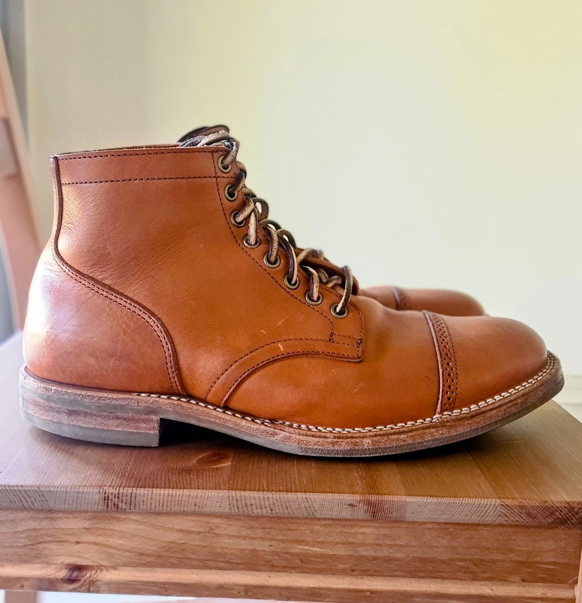 Photo by mormus on February 5, 2023 of the Viberg Service Boot in Tochigi Natural Cowhide.