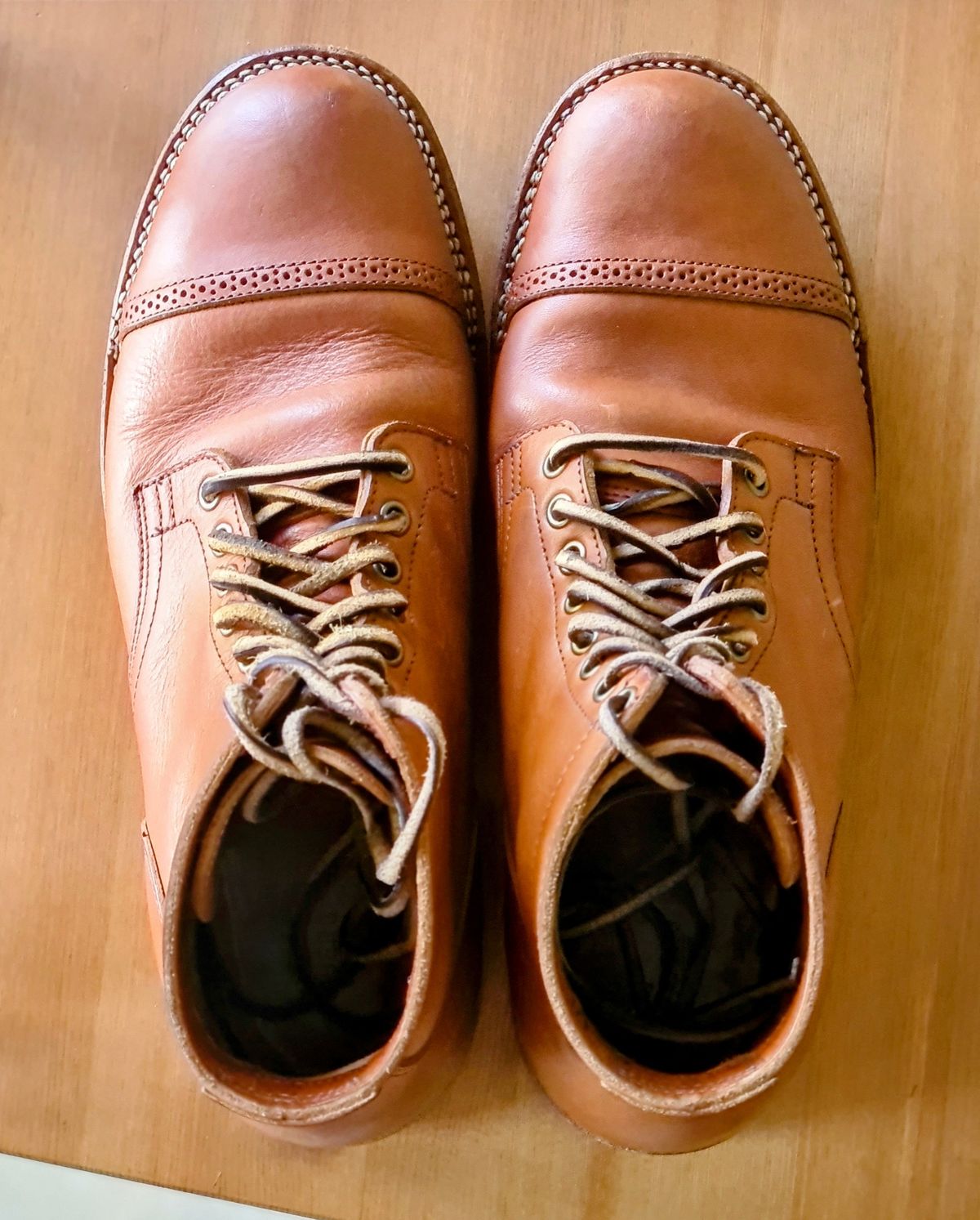 Photo by mormus on February 5, 2023 of the Viberg Service Boot in Tochigi Natural Cowhide.