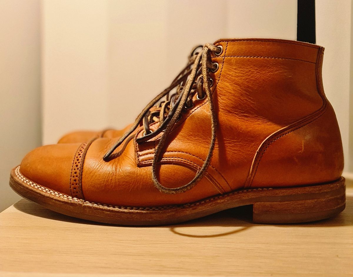 Photo by mormus on April 5, 2023 of the Viberg Service Boot in Tochigi Natural Cowhide.