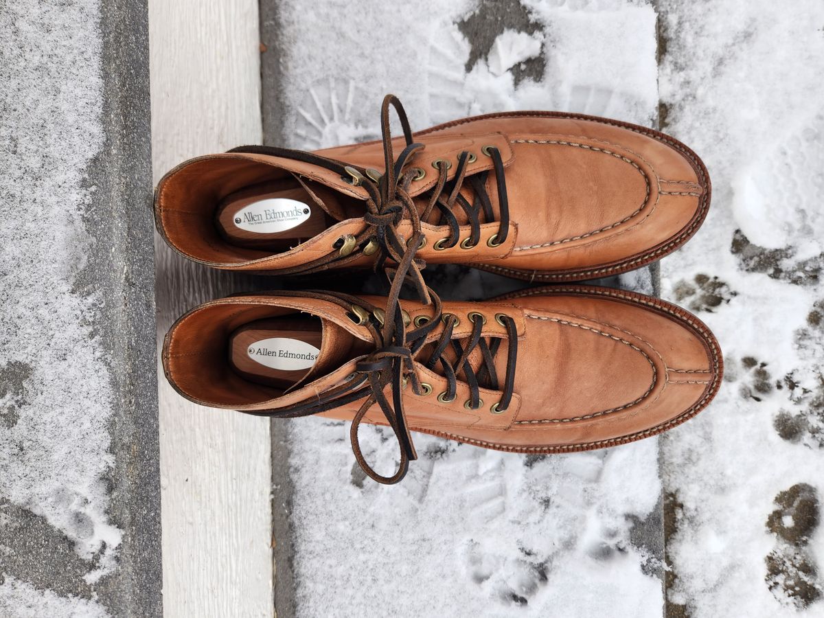 Photo by Not_Korean on January 2, 2023 of the Grant Stone Ottawa Boot in Incas Natural Kangaroo.