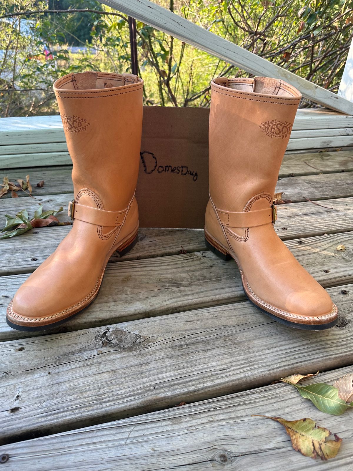 Photo by bootsfeet on October 1, 2024 of the Wesco Mister Lou in Maryam Natural Horsebutt.