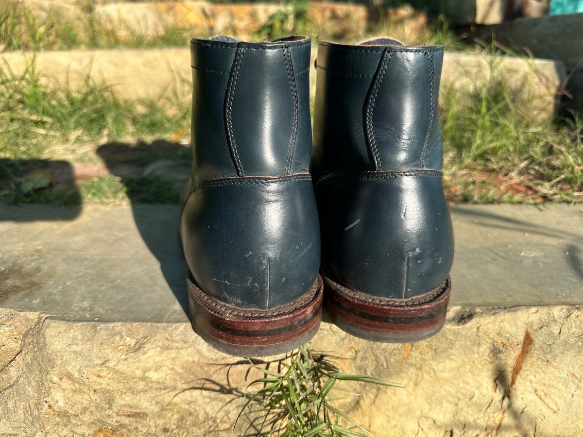 Photo by bootsfeet on December 5, 2023 of the Grant Stone Diesel Boot in Horween Navy Chromexcel.