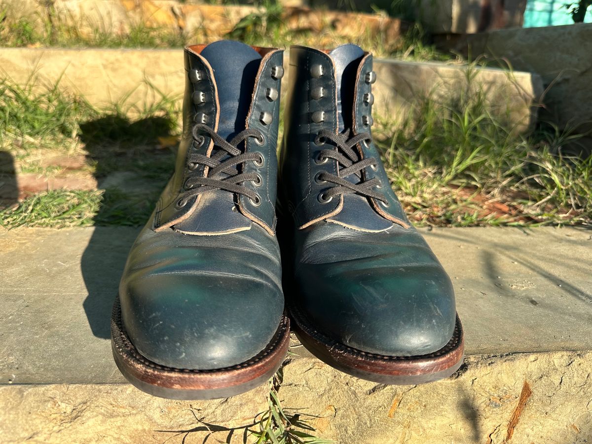 Photo by bootsfeet on December 5, 2023 of the Grant Stone Diesel Boot in Horween Navy Chromexcel.