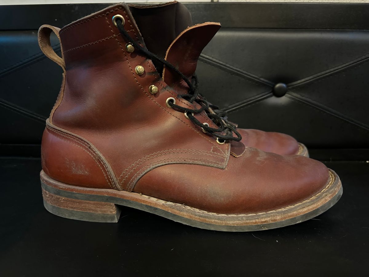 Photo by bootsfeet on November 6, 2023 of the Nicks Falcon in Wickett & Craig Tan Oiled Latigo.