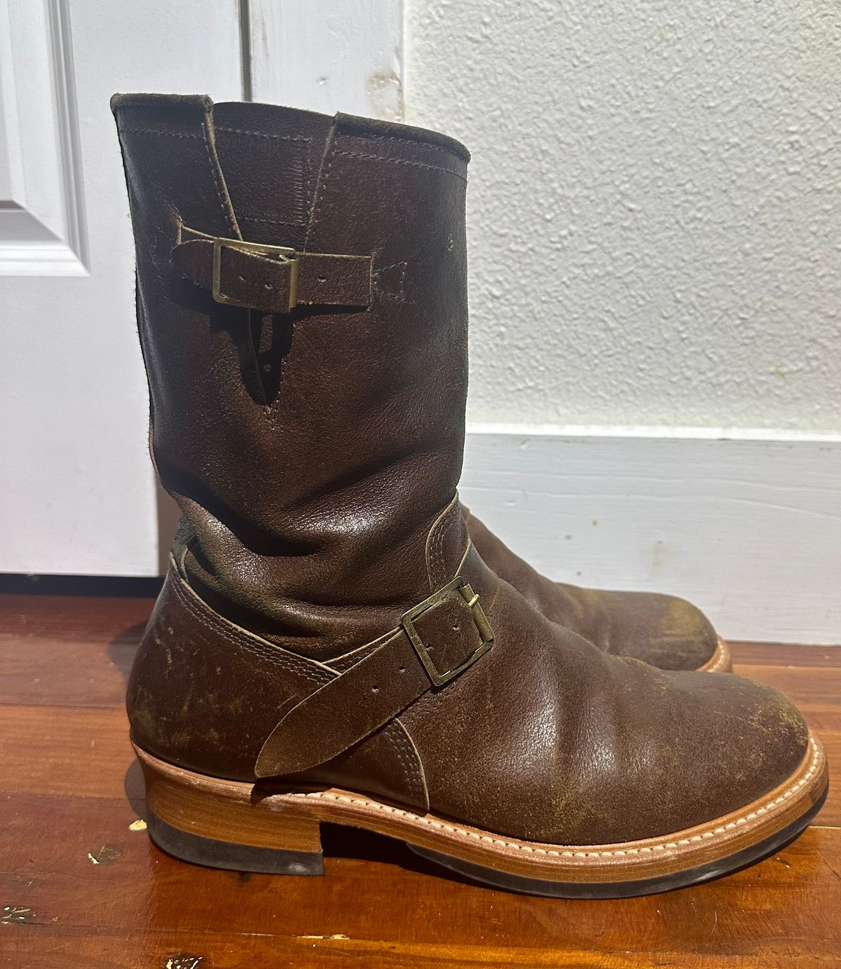 Photo by bootsfeet on November 6, 2024 of the John Lofgren Wabash Engineer Boots in HORWEEN SHF  Reverse Horsehide.