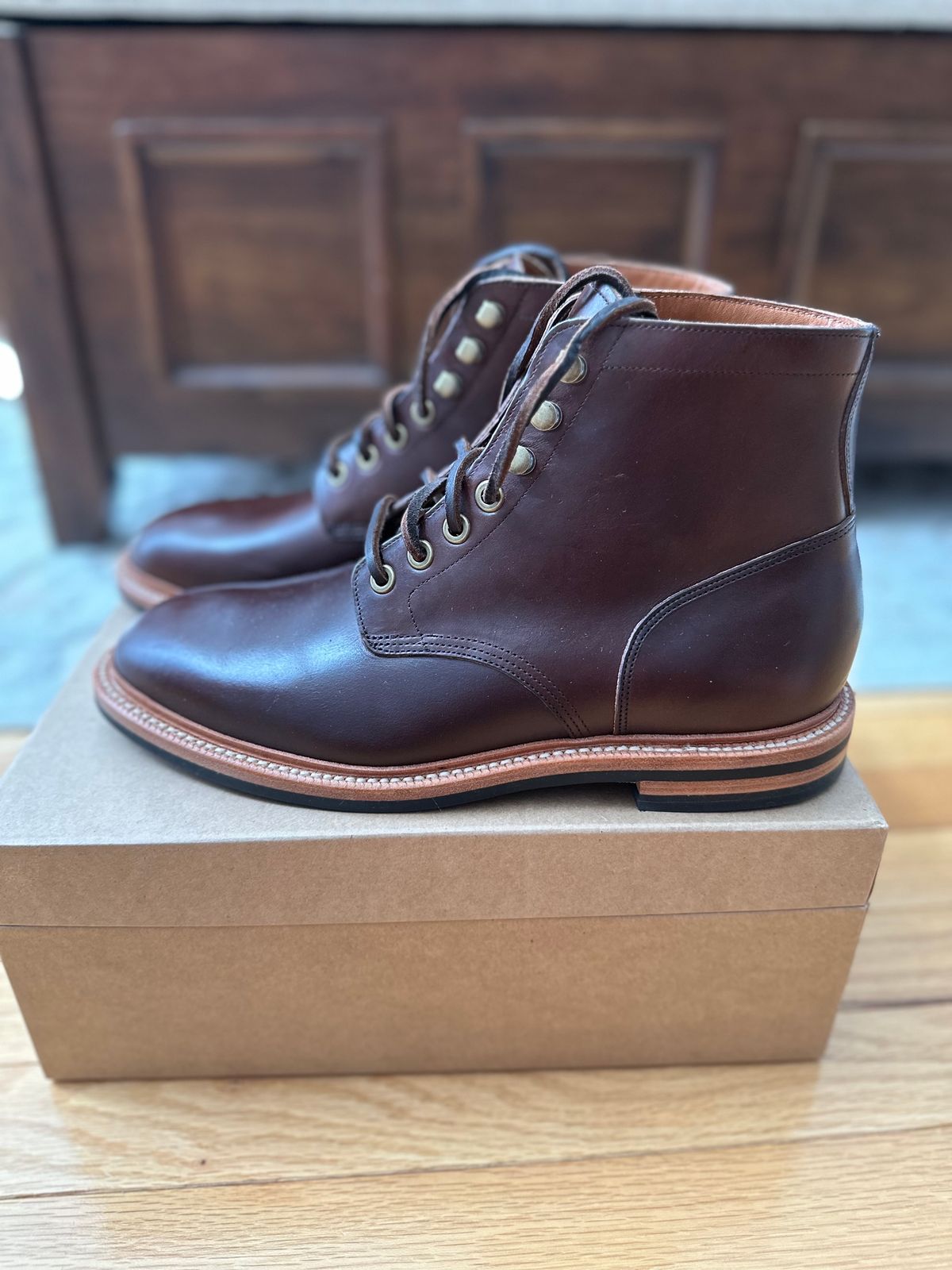 Photo by cbmoore10 on October 1, 2023 of the Grant Stone Diesel Boot in Horween Crimson Chromexcel.