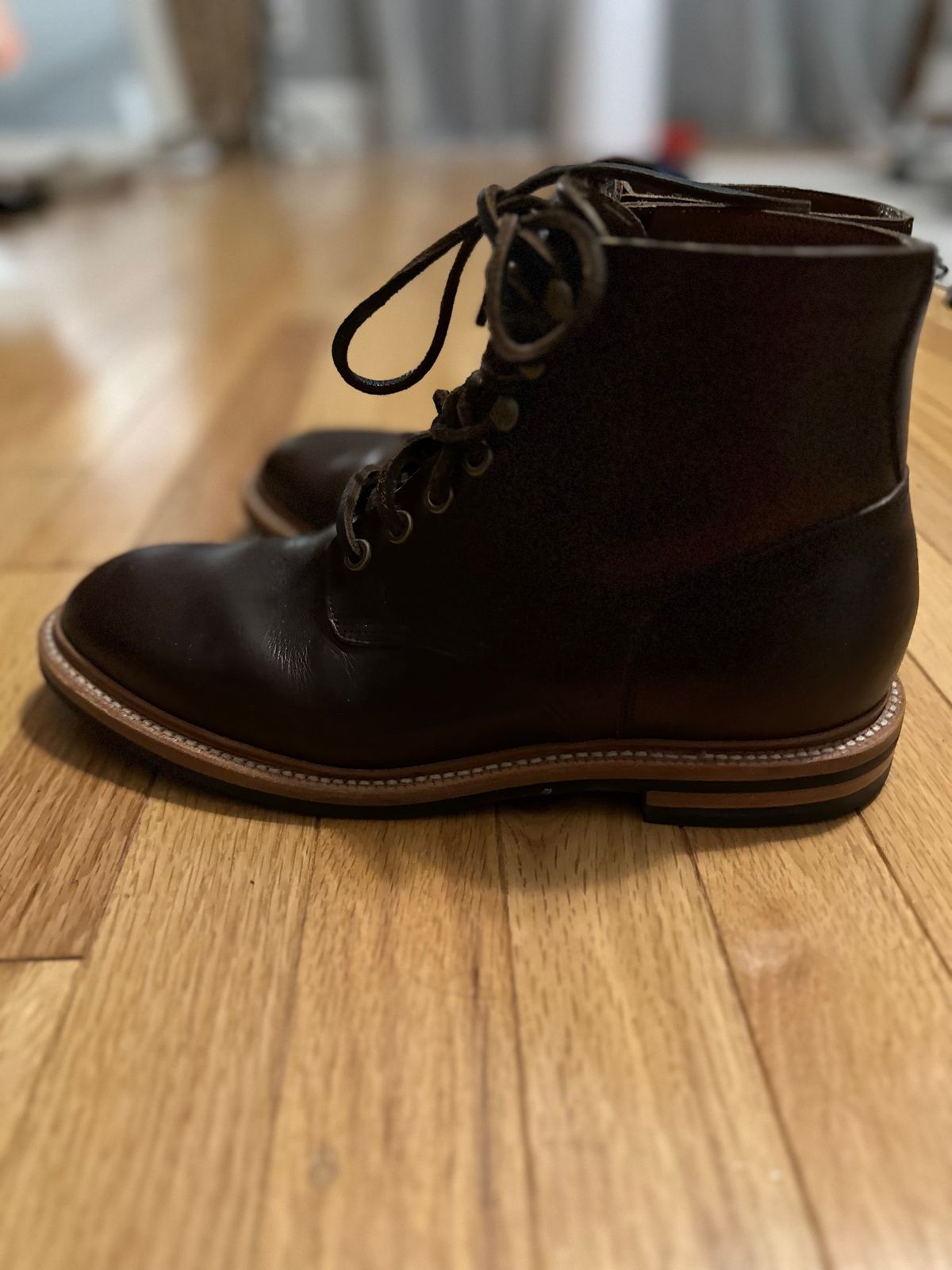 Photo by cbmoore10 on November 6, 2023 of the Grant Stone Diesel Boot in Horween Crimson Chromexcel.