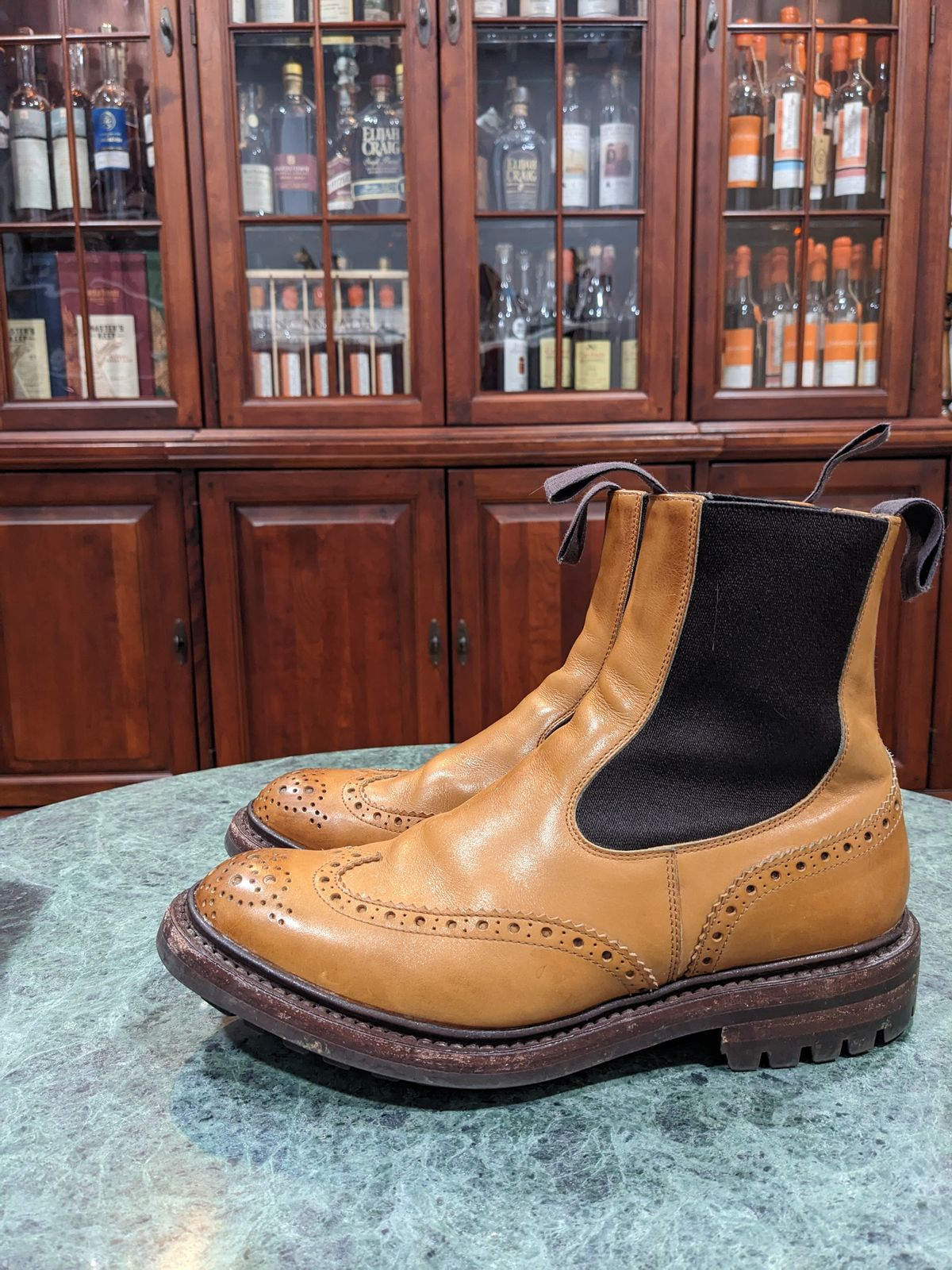 Photo by bensta96 on March 6, 2023 of the Tricker's Henry Country Dealer Boot in 1001 Burnished Calf.