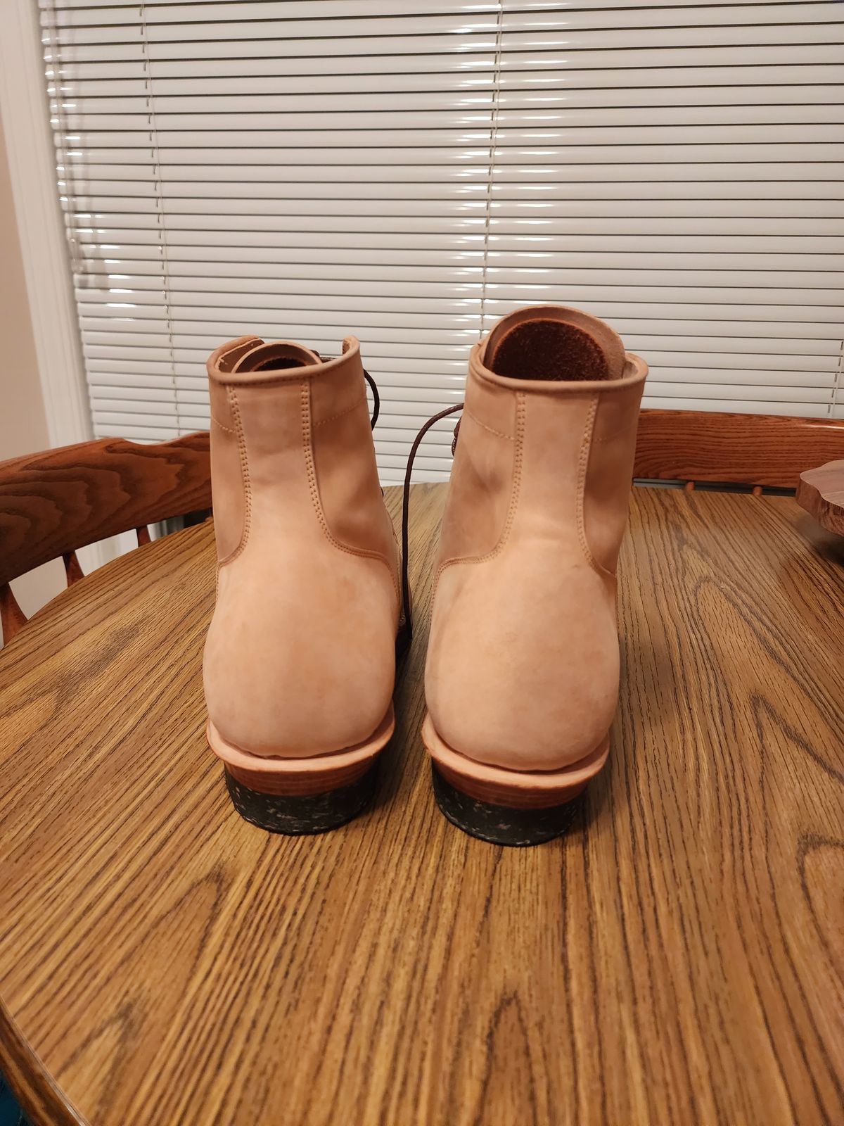 Photo by Michi_Dan_der on October 1, 2022 of the Renav Unlisted Model in Unlisted Leather.