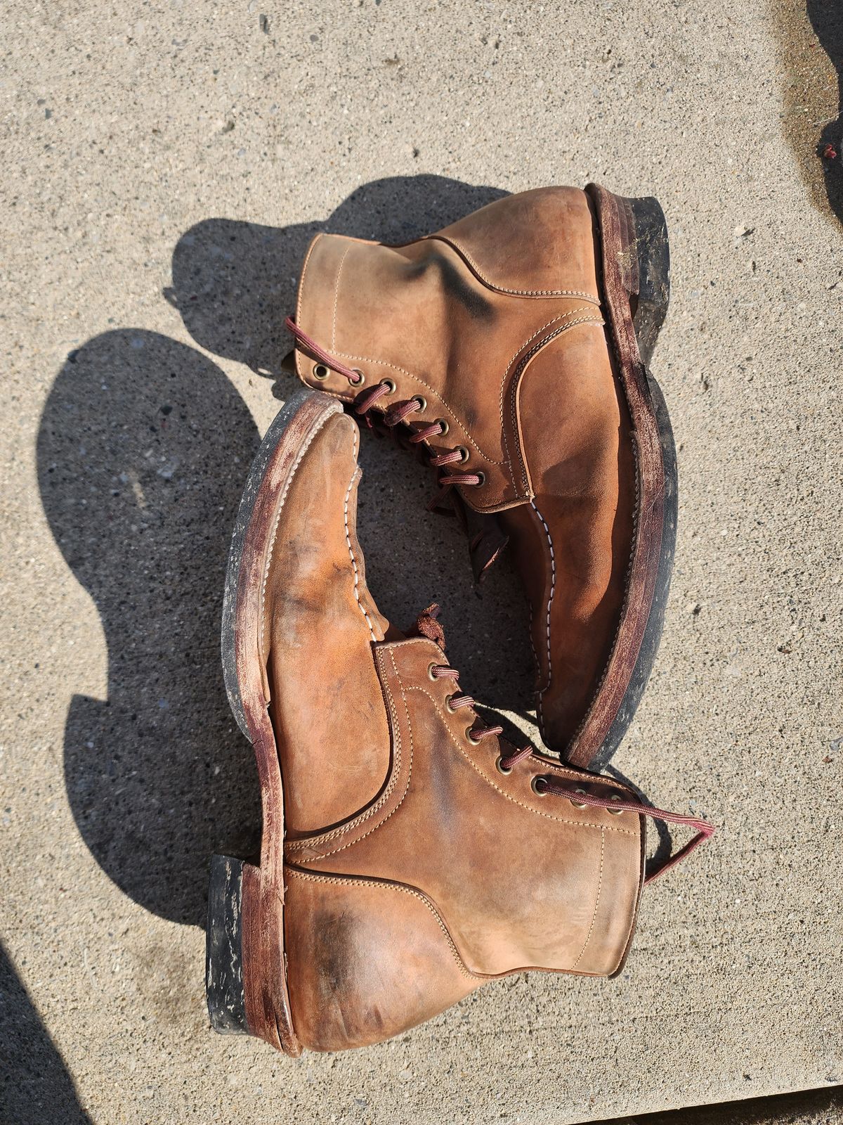 Photo by Michi_Dan_der on March 5, 2023 of the Renav Unlisted Model in Unlisted Leather.