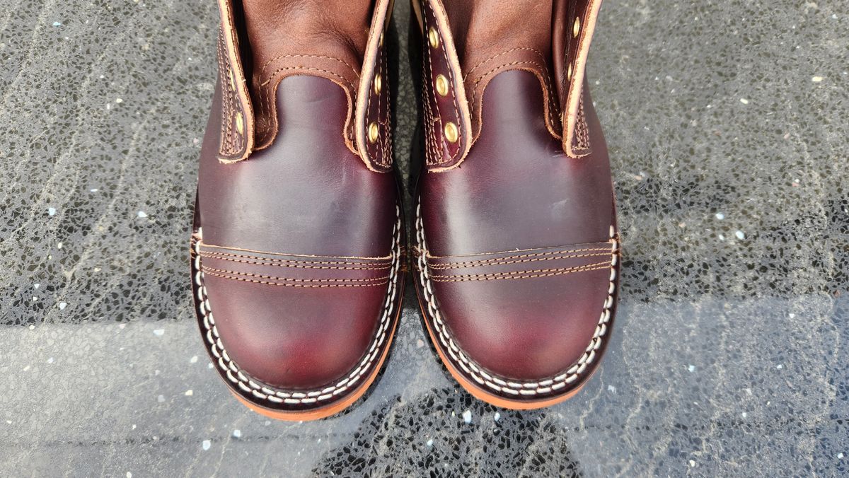 Photo by bbnoodle on October 10, 2023 of the Nicks MTO in Wickett & Craig Burgundy Double Stuffed.