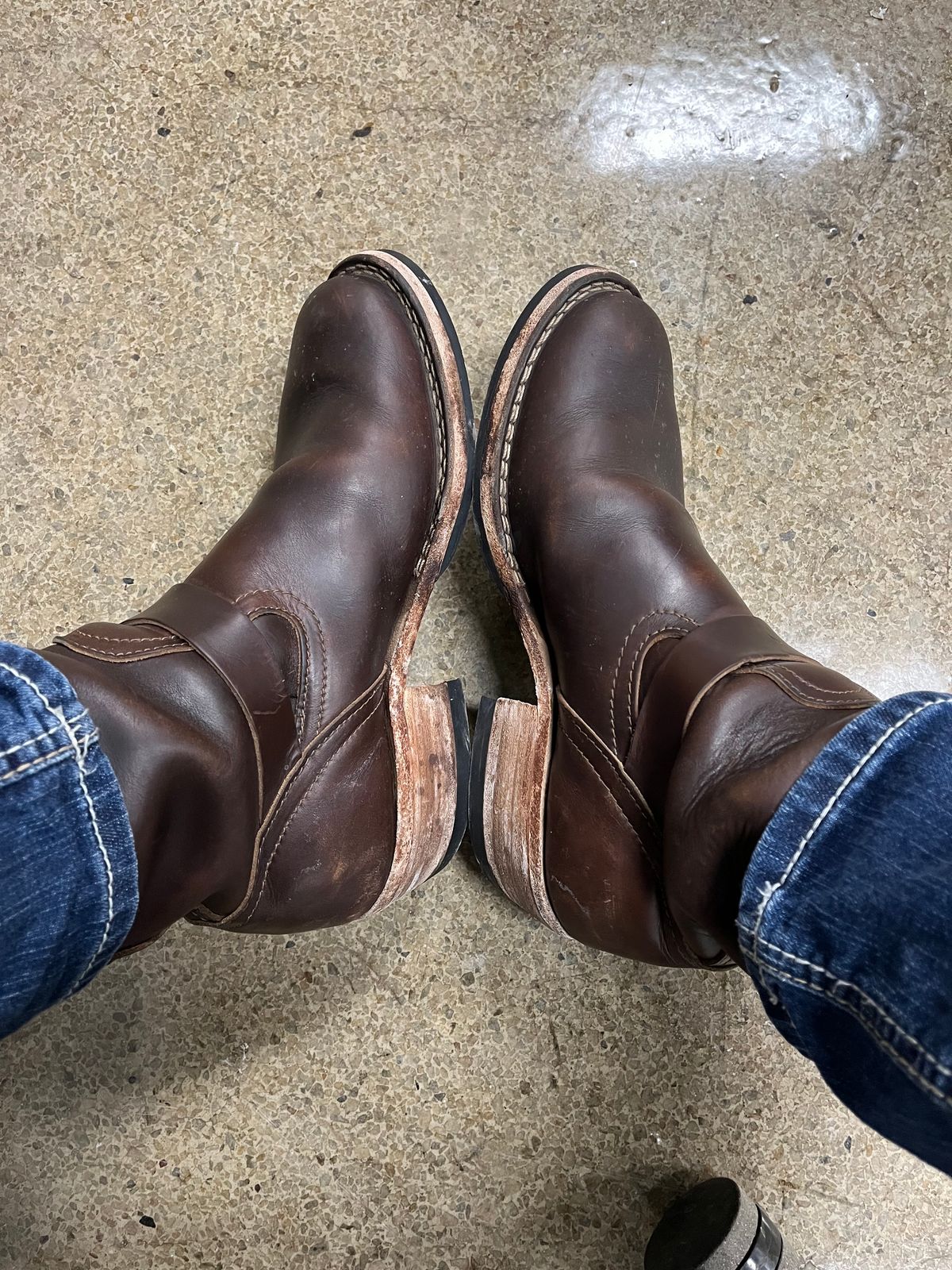 Photo by jeremy.short2 on January 23, 2024 of the Nicks Renegade in Horween Brown Chromexcel.