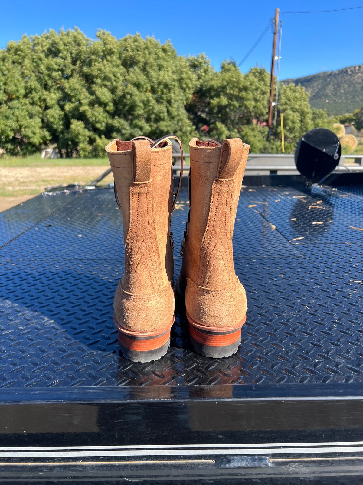 Photo by rturner5 on October 1, 2023 of the Nicks BuilderPro in Seidel 1964 Tan Roughout.