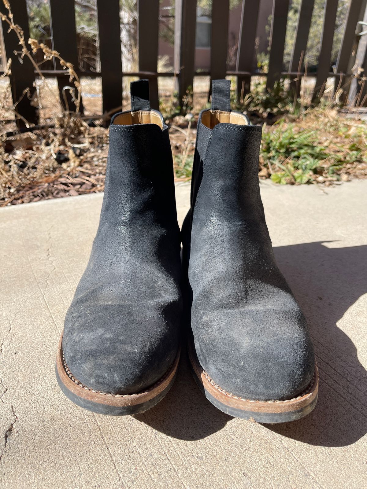 Photo by thelibertytree on February 4, 2023 of the Mark Albert Chelsea Boot in C.F. Stead Black Waxy Commander Suede.