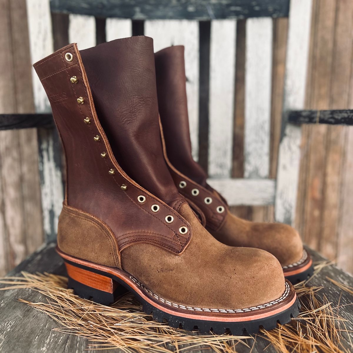 Photo by RyanAK on October 10, 2023 of the Nicks BuilderPro in Seidel 1964 Brown Roughout.