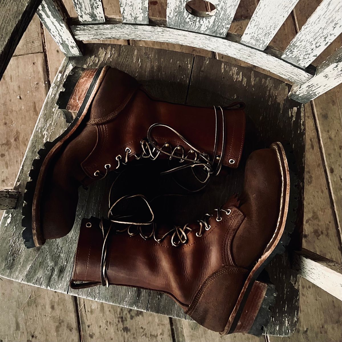 Photo by RyanAK on December 1, 2023 of the Nicks BuilderPro in Seidel 1964 Brown Roughout.