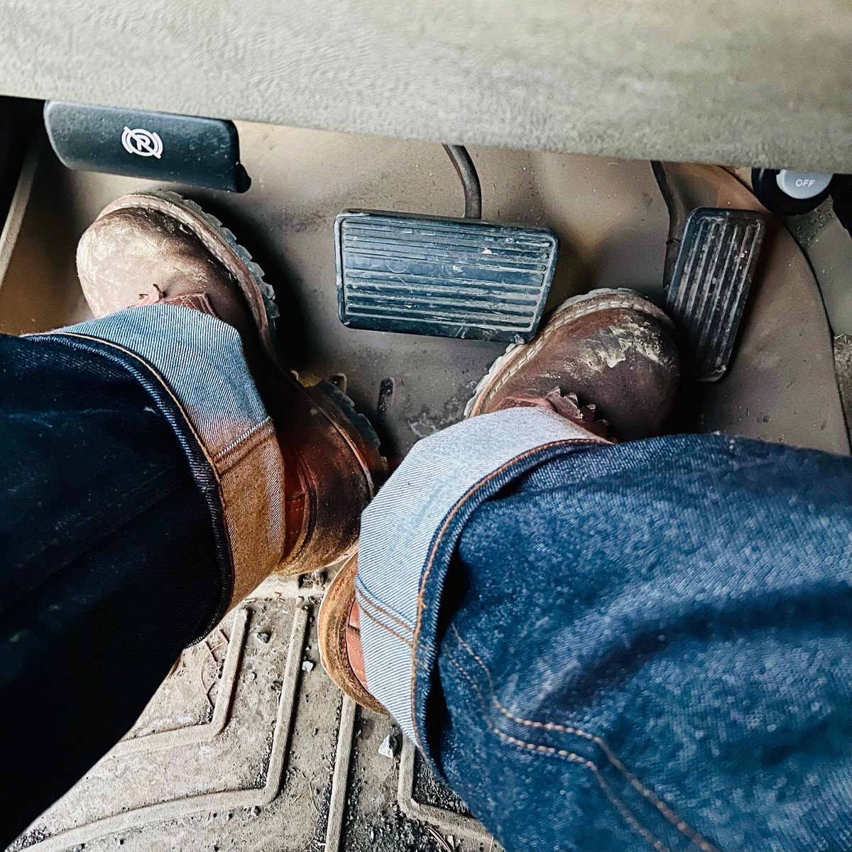 Photo by RyanAK on February 5, 2024 of the Nicks BuilderPro in Seidel 1964 Brown Roughout.