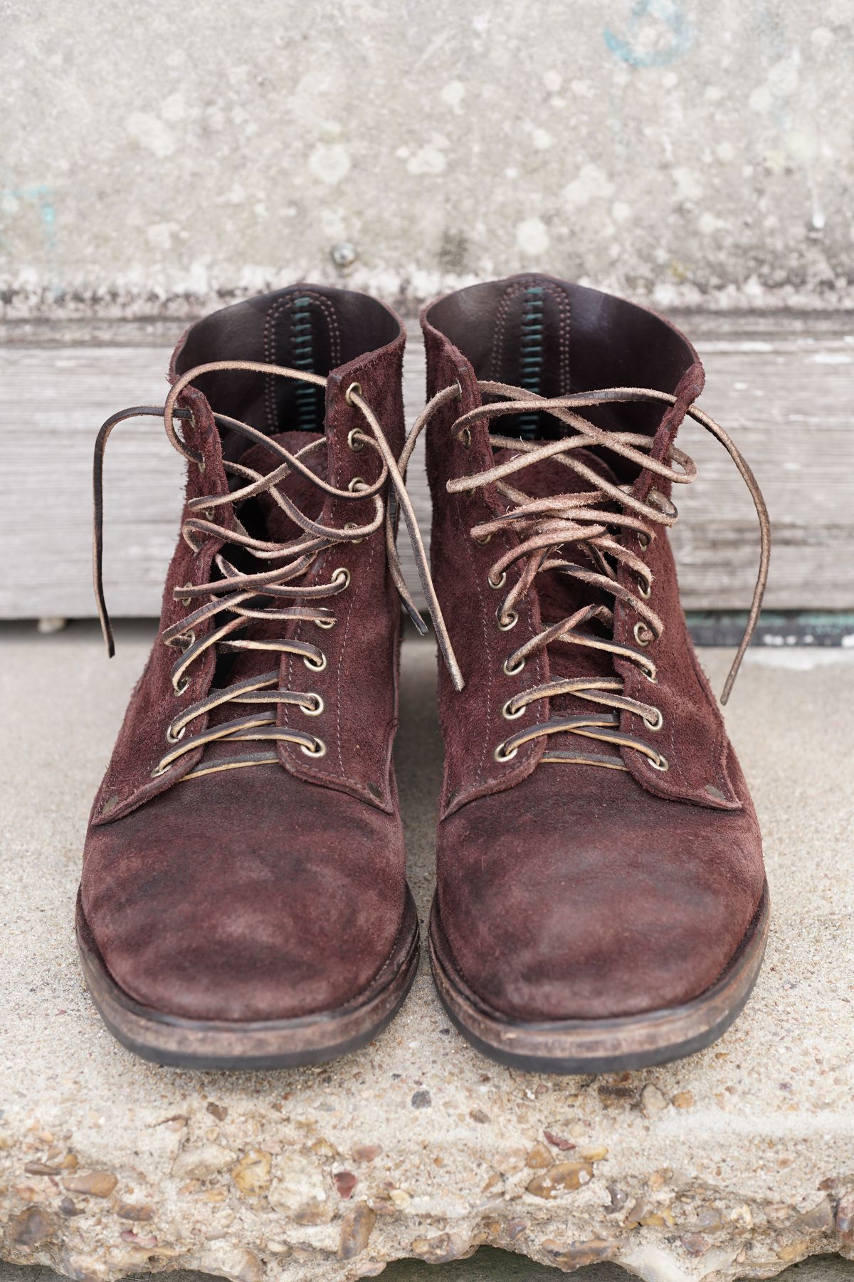 Photo by boootlicker on March 5, 2024 of the NF Bootmaker Fritz Boot in J&FJ Baker Australian Nut Panel Hide Roughout.