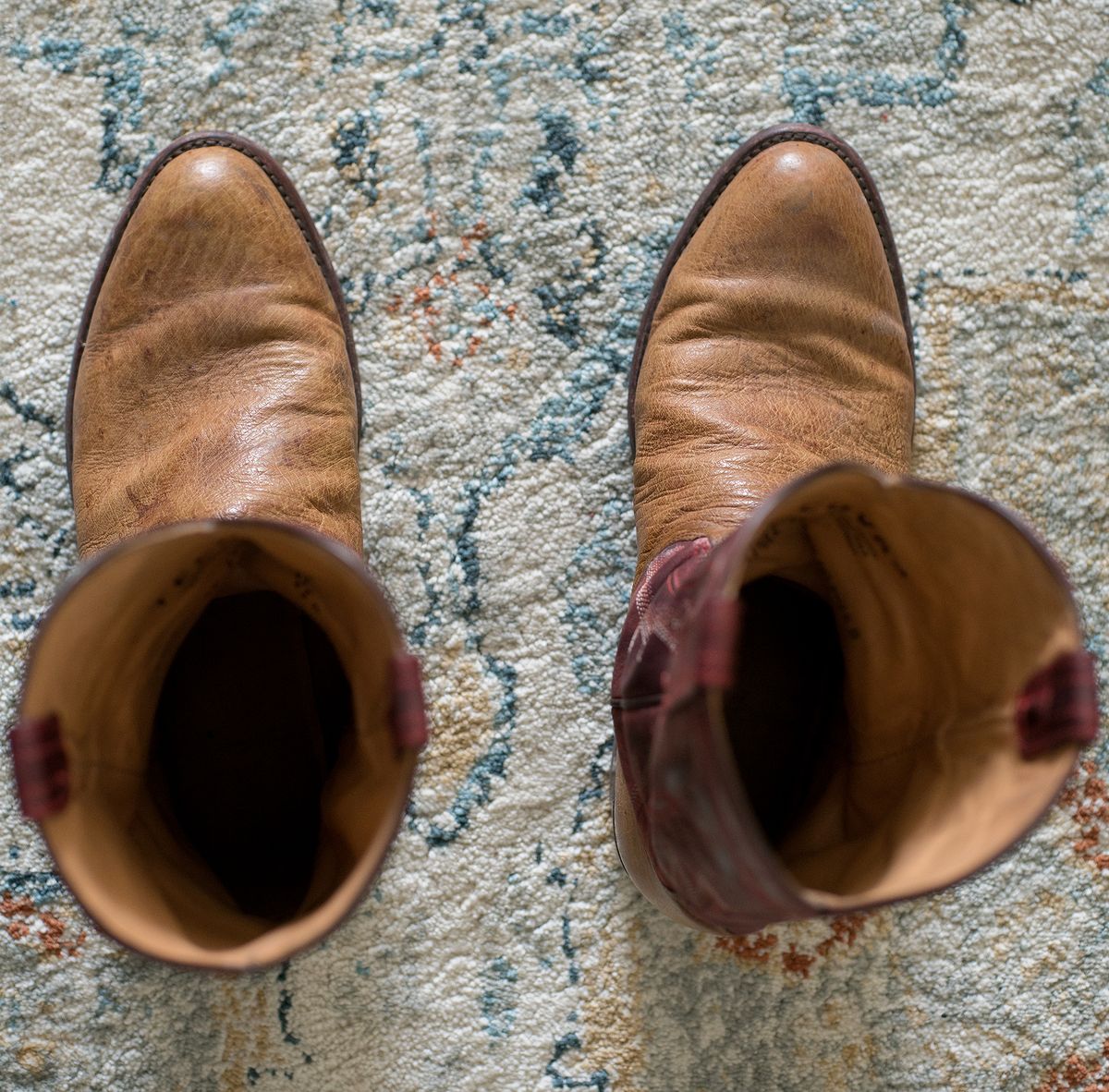 Photo by boootlicker on November 4, 2025 of the Tecovas The Weston in Smooth Ostrich.