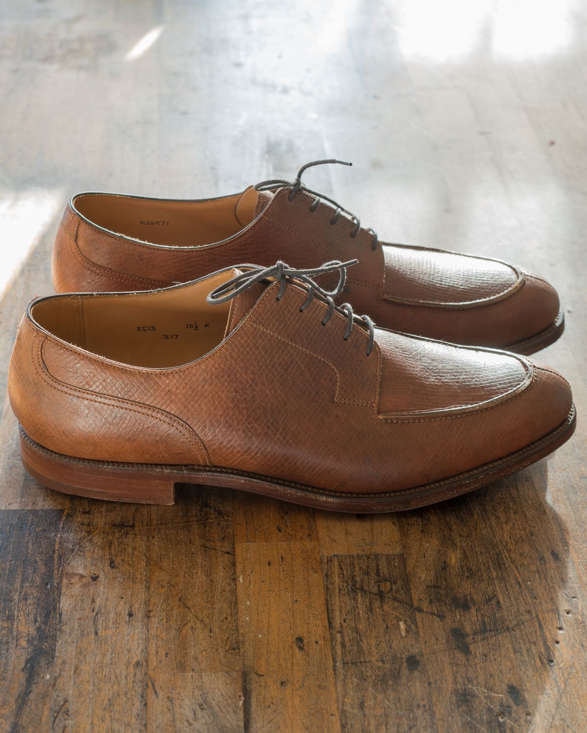 Photo by boootlicker on October 1, 2022 of the Crockett & Jones x New & Lingwood Split Toe Derby in 1786 Russian Reindeer Hide.
