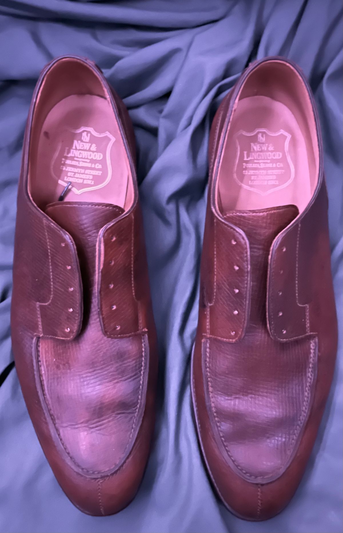 Photo by boootlicker on November 10, 2022 of the Crockett & Jones x New & Lingwood Split Toe Derby in 1786 Russian Reindeer Hide.