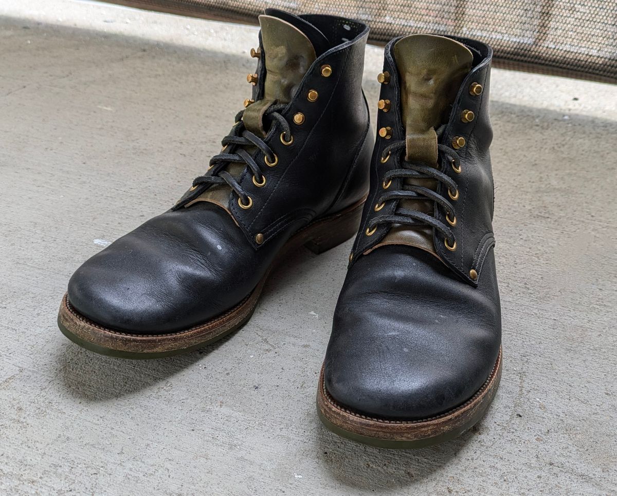 Photo by conicalsquare on August 12, 2024 of the Iron Boots The Great Escape in Seidel Black Oil Tan.