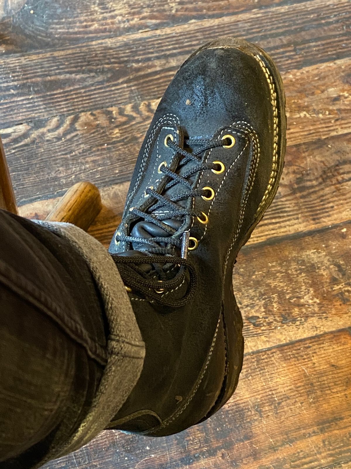 Photo by chrisx on December 10, 2023 of the Viberg Rigger in Unknown Leather.