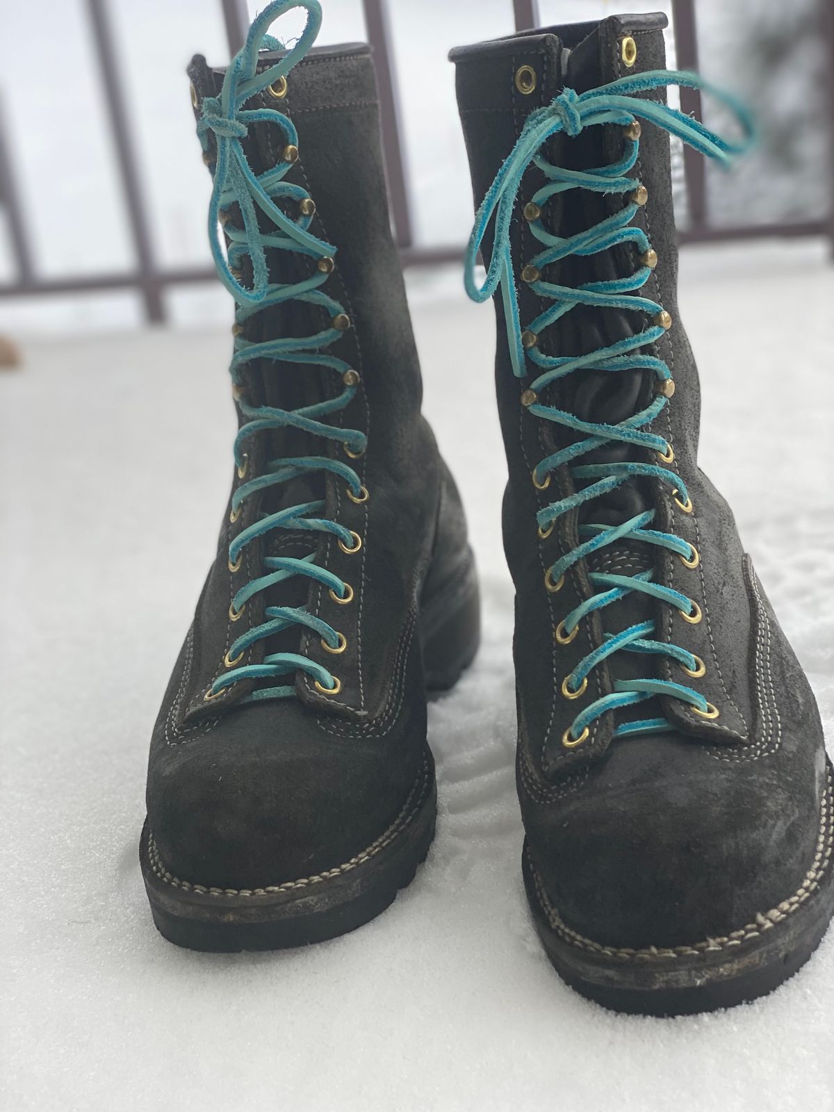Photo by chrisx on March 1, 2024 of the Viberg Rigger in Unknown Leather.