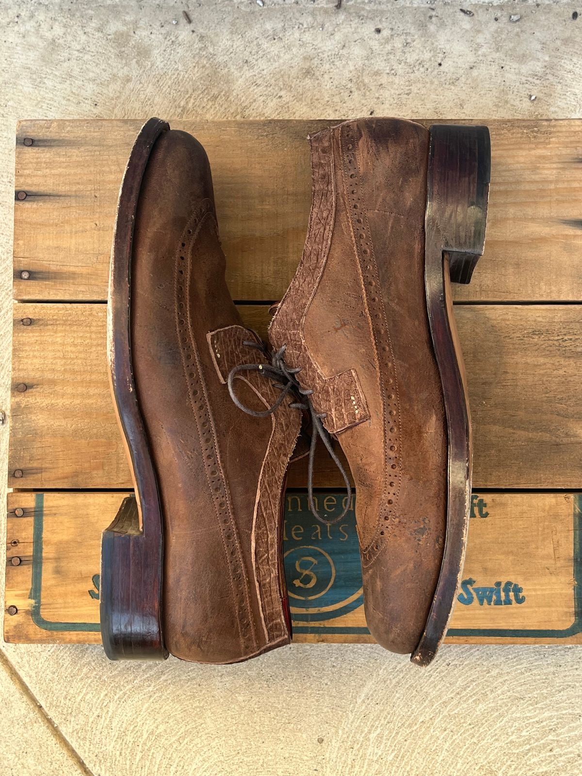 Photo by selvedge_and_welted on October 5, 2025 of the Arno Custom Model in C.F. Stead Snuff Waxed Kudu & Hippo.