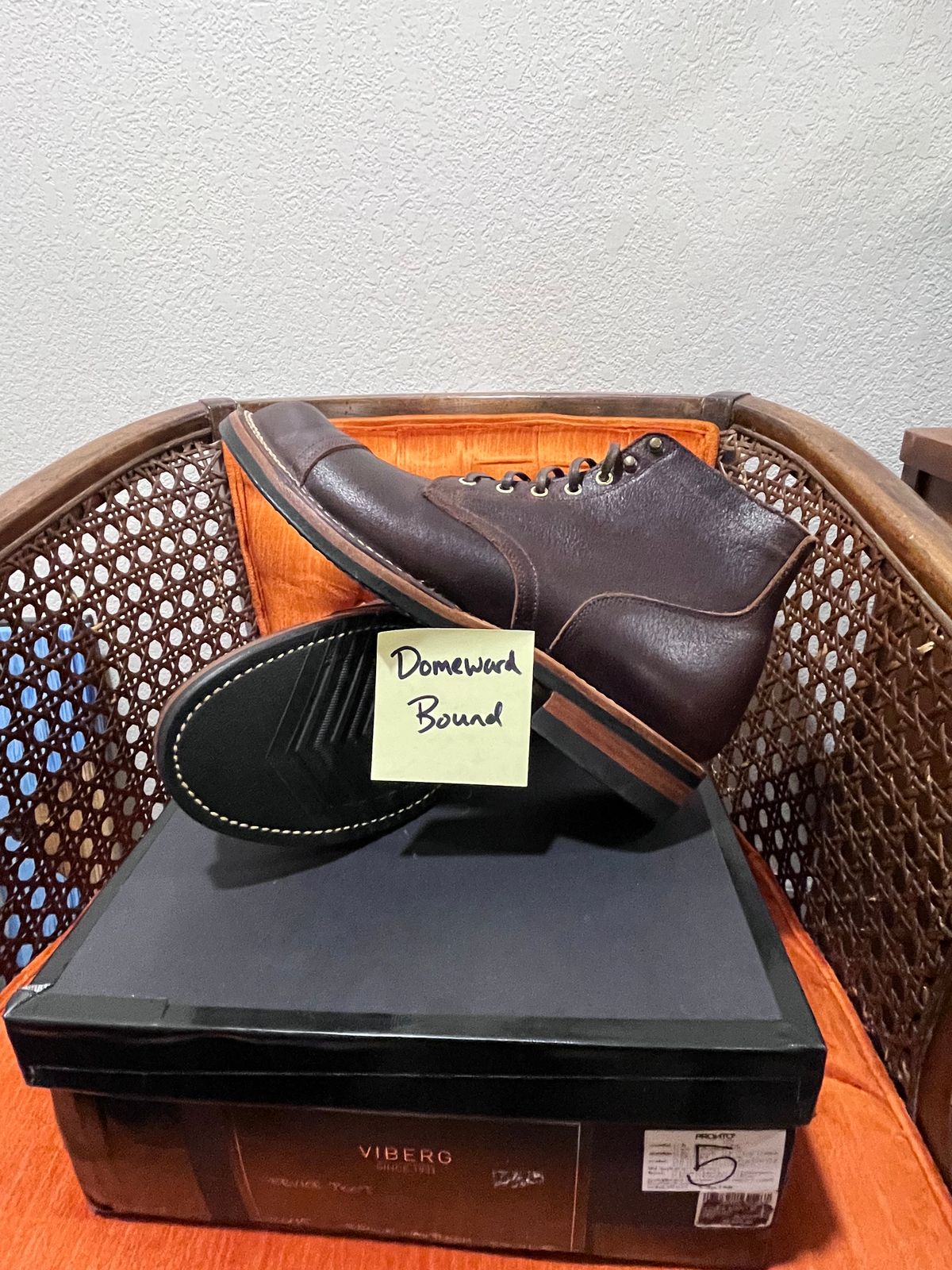 Photo by selvedge_and_welted on October 1, 2023 of the Viberg Service Boot in Horween Brown Waxed Flesh.