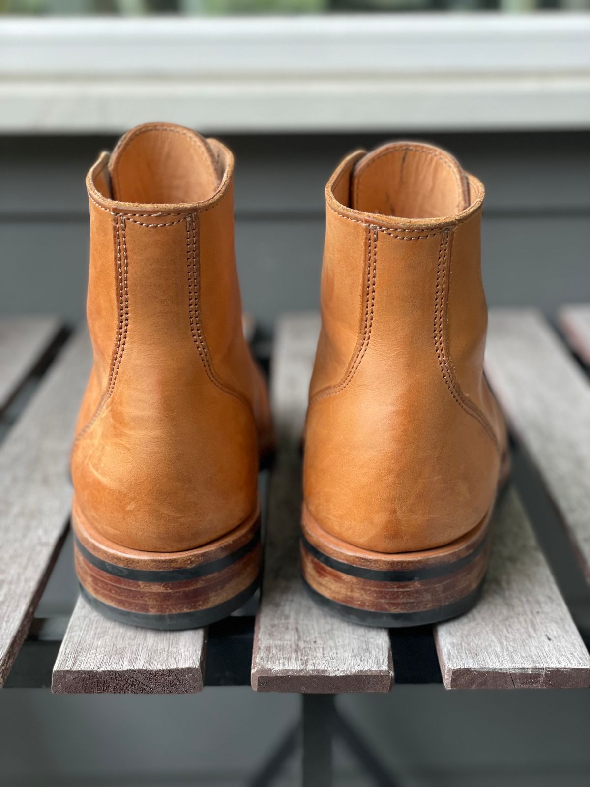 Photo by weltedware on November 3, 2023 of the Kustom Kraft Boondocker Boot in Tannery Kobel Veg-Tanned Leather.