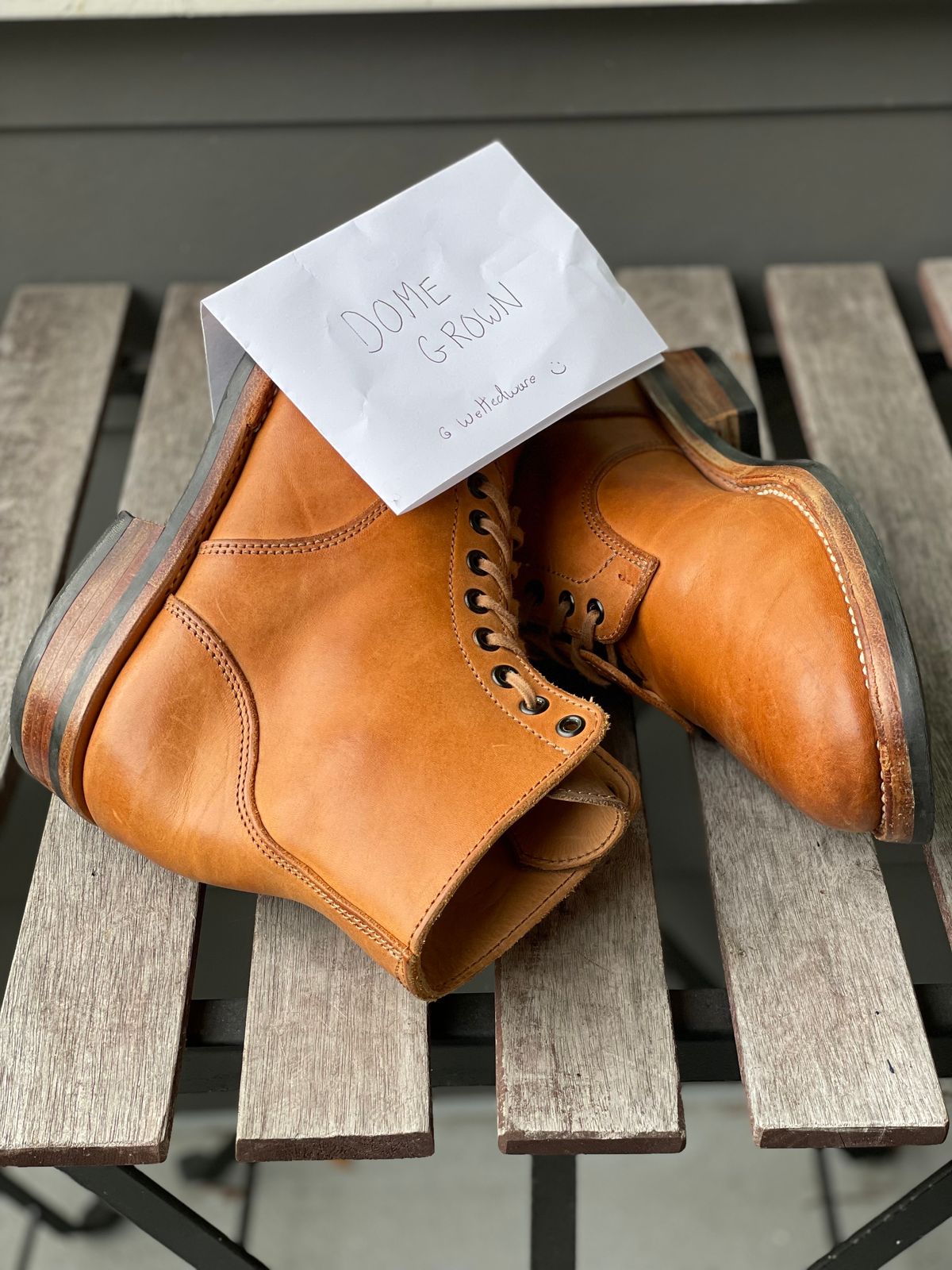 Photo by weltedware on November 3, 2023 of the Kustom Kraft Boondocker Boot in Tannery Kobel Veg-Tanned Leather.