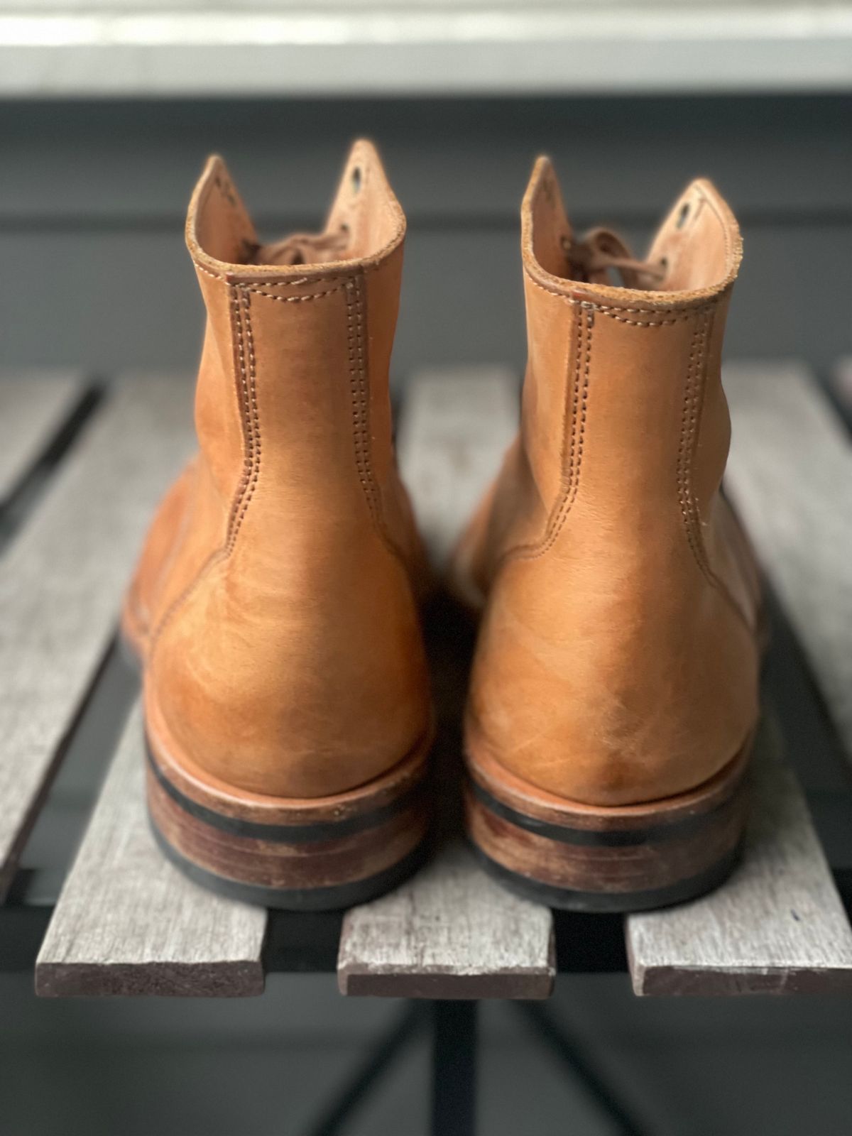 Photo by weltedware on December 5, 2023 of the Kustom Kraft Boondocker Boot in Tannery Kobel Veg-Tanned Leather.