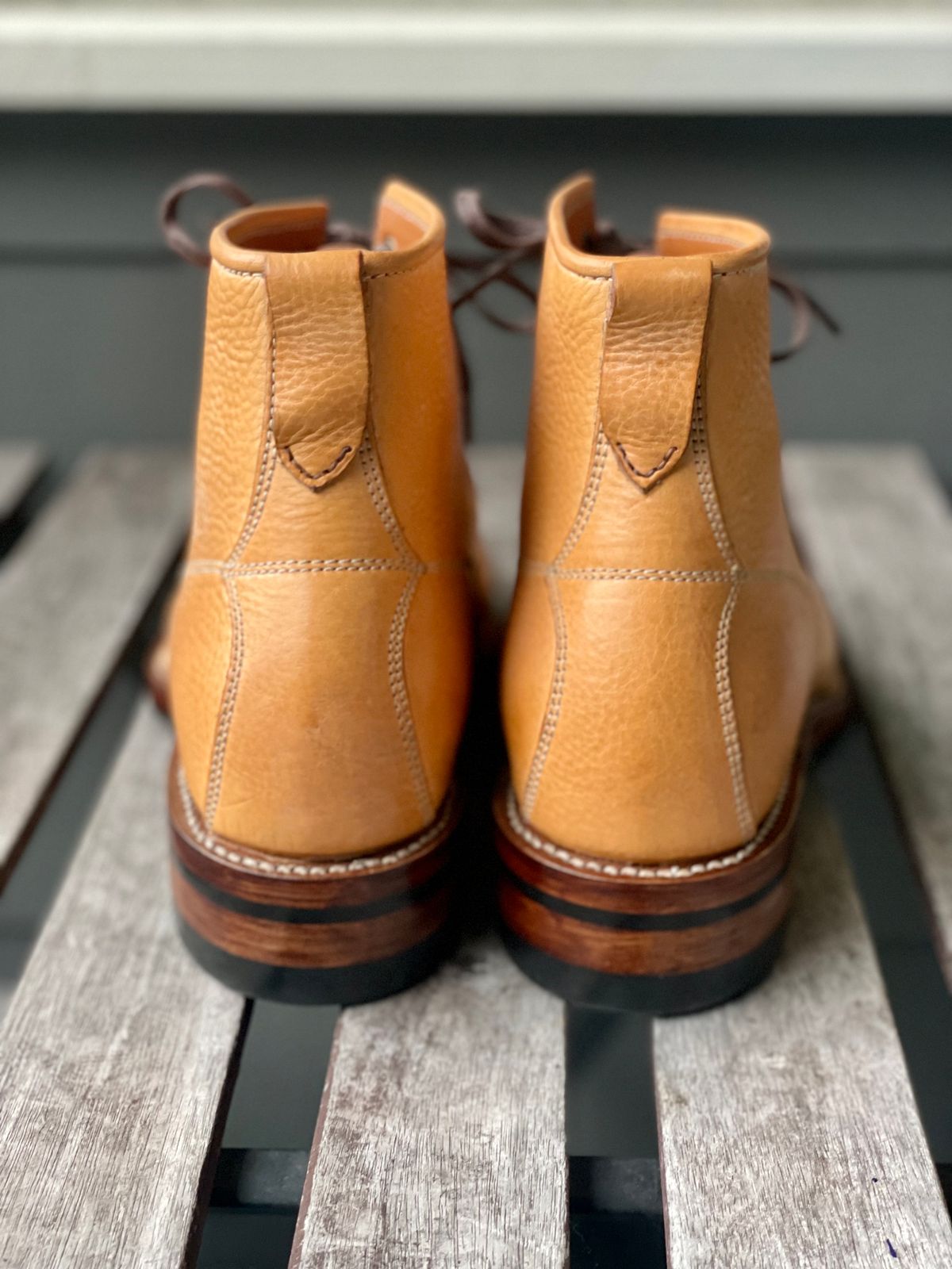 Photo by weltedware on October 5, 2022 of the Midas Spalla Derby Boot in La Bretagna Natural Ghost.