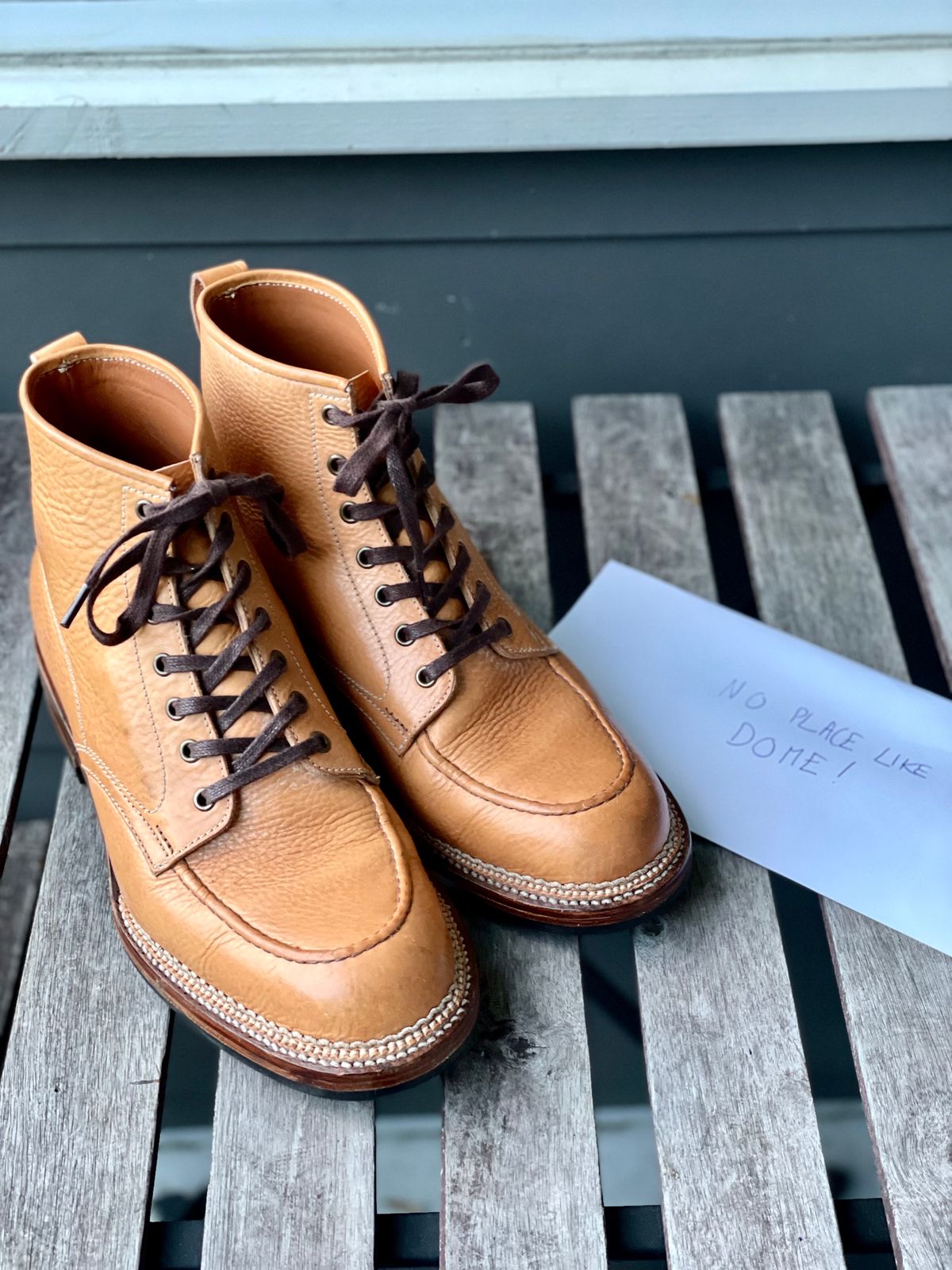 Photo by weltedware on November 2, 2022 of the Midas Spalla Derby Boot in La Bretagna Natural Ghost.