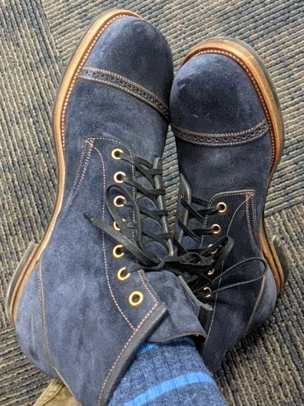 Photo by gonzalezebra on October 21, 2021 of the Iron Boots 5515 in Sciarada Navy Blue Roughout.