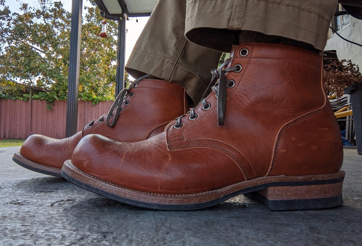 Photo by gonzalezebra on March 12, 2022 of the Viberg Service Boot in Horween English Tan Dublin.