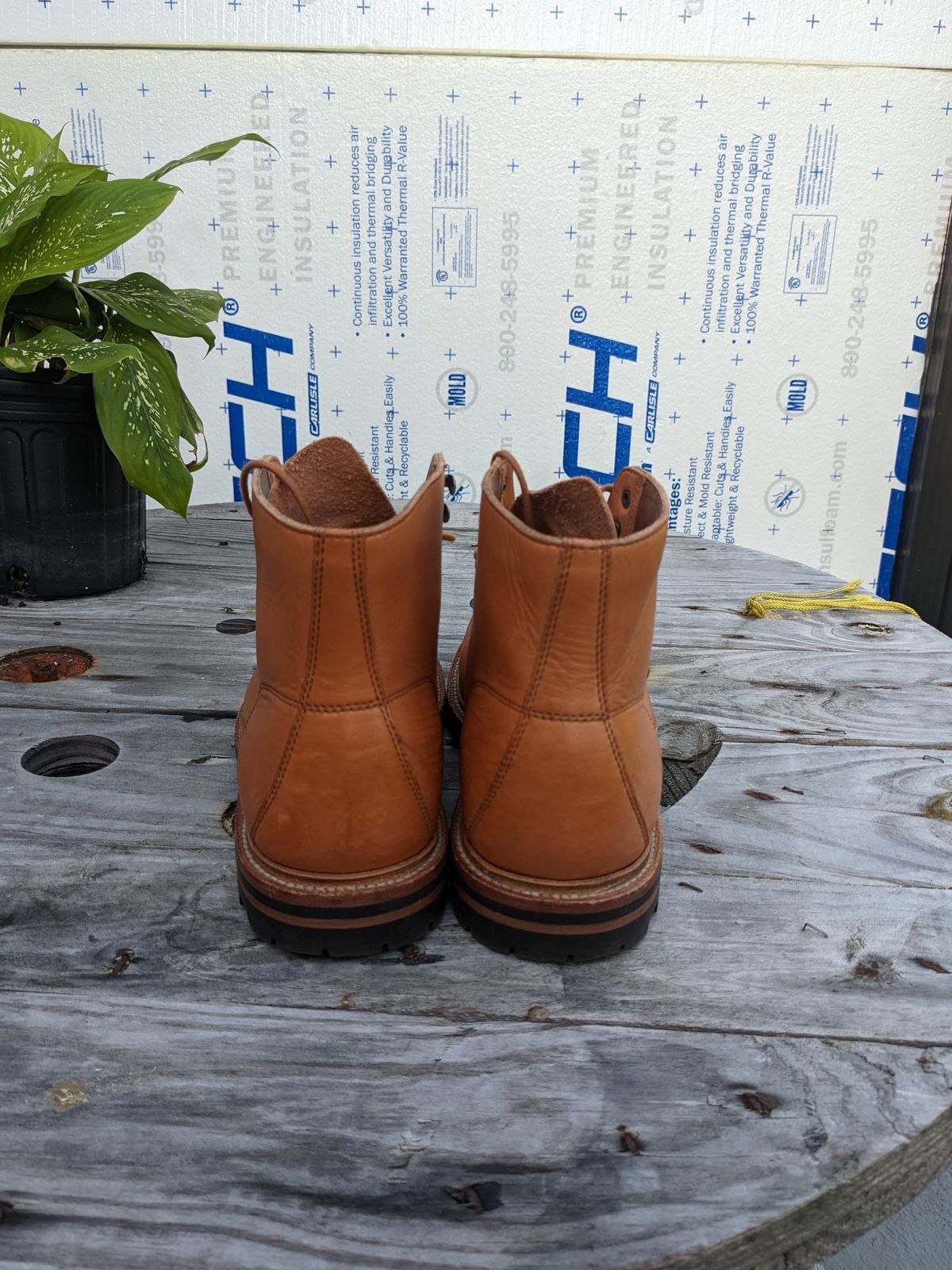 Photo by gonzalezebra on November 4, 2022 of the Grant Stone Brass Boot in Horween English Tan Essex.