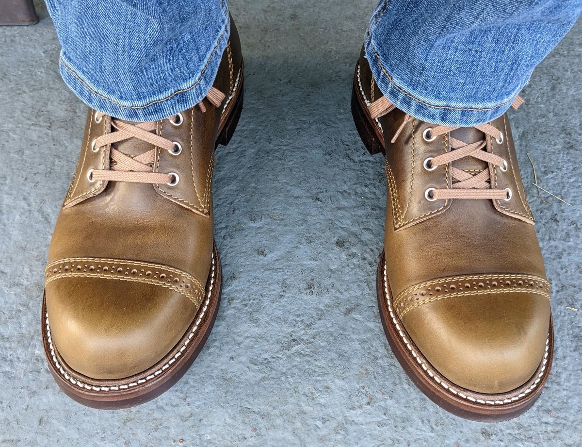 Photo by gonzalezebra on December 13, 2021 of the John Lofgren in Horween Olive Chromexcel.