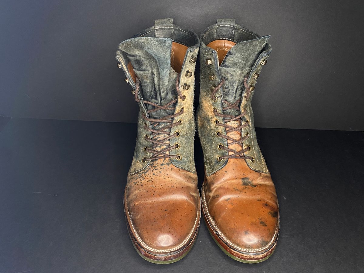 Photo by amaru_and_crow on February 4, 2024 of the Tahura Captoelari in Guidi Black Reverse Horsebutt.