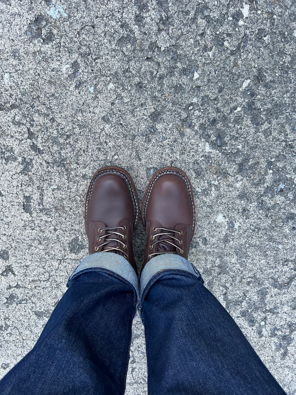 Photo by CJJ on April 3, 2024 of the White's Farmer/Rancher in Seidel Brown Oil Tan.