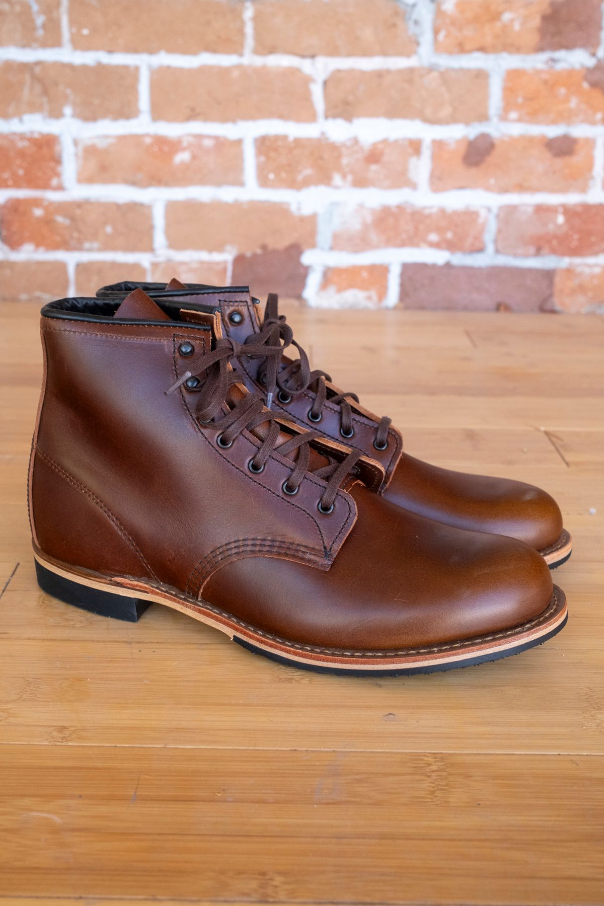 Photo by SBE2002 on October 2, 2025 of the Red Wing Beckman Flatbox in Cigar Excalibur.