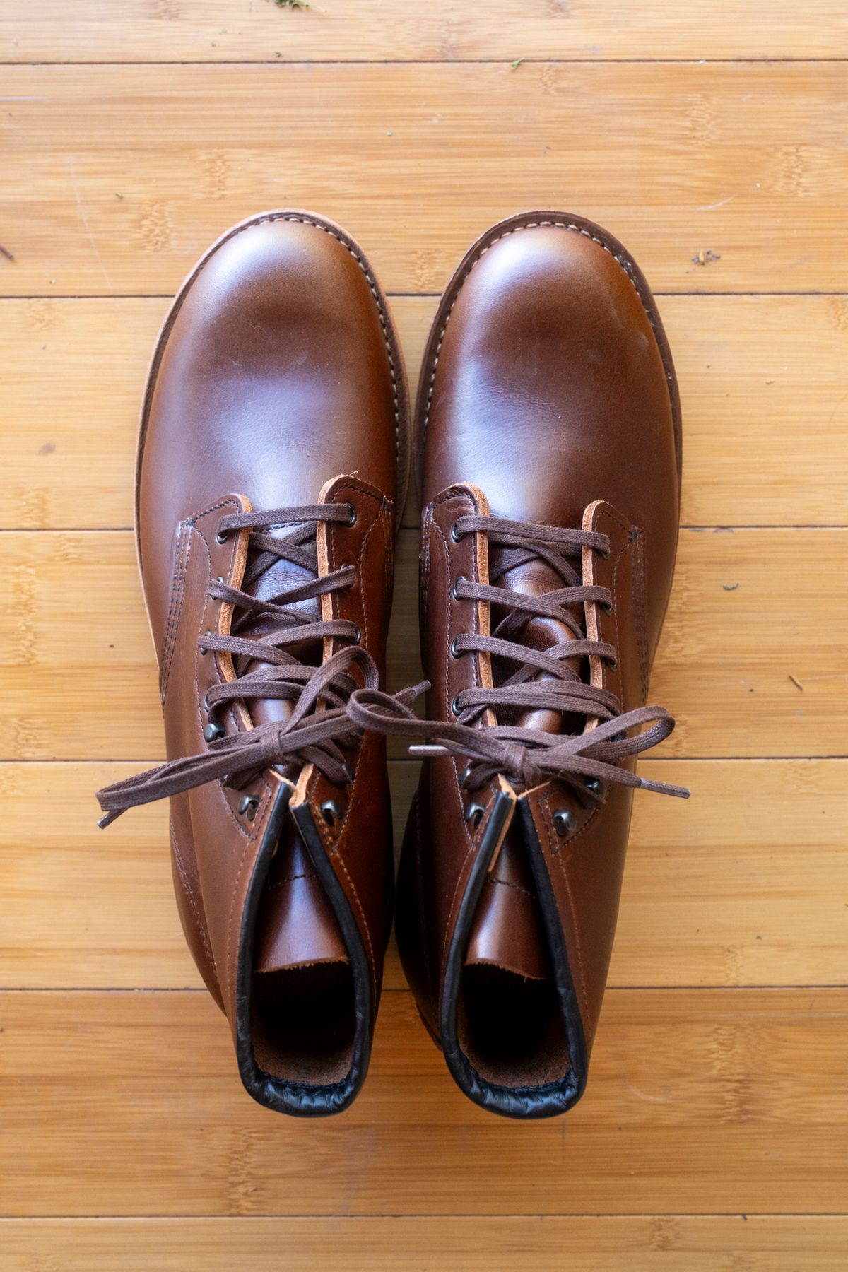 Photo by SBE2002 on October 2, 2025 of the Red Wing Beckman Flatbox in Cigar Excalibur.