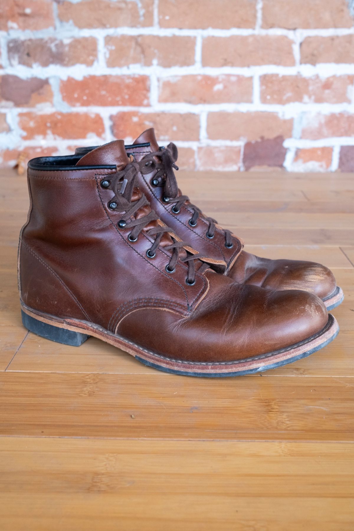 Photo by SBE2002 on November 3, 2025 of the Red Wing Beckman Flatbox in Cigar Excalibur.