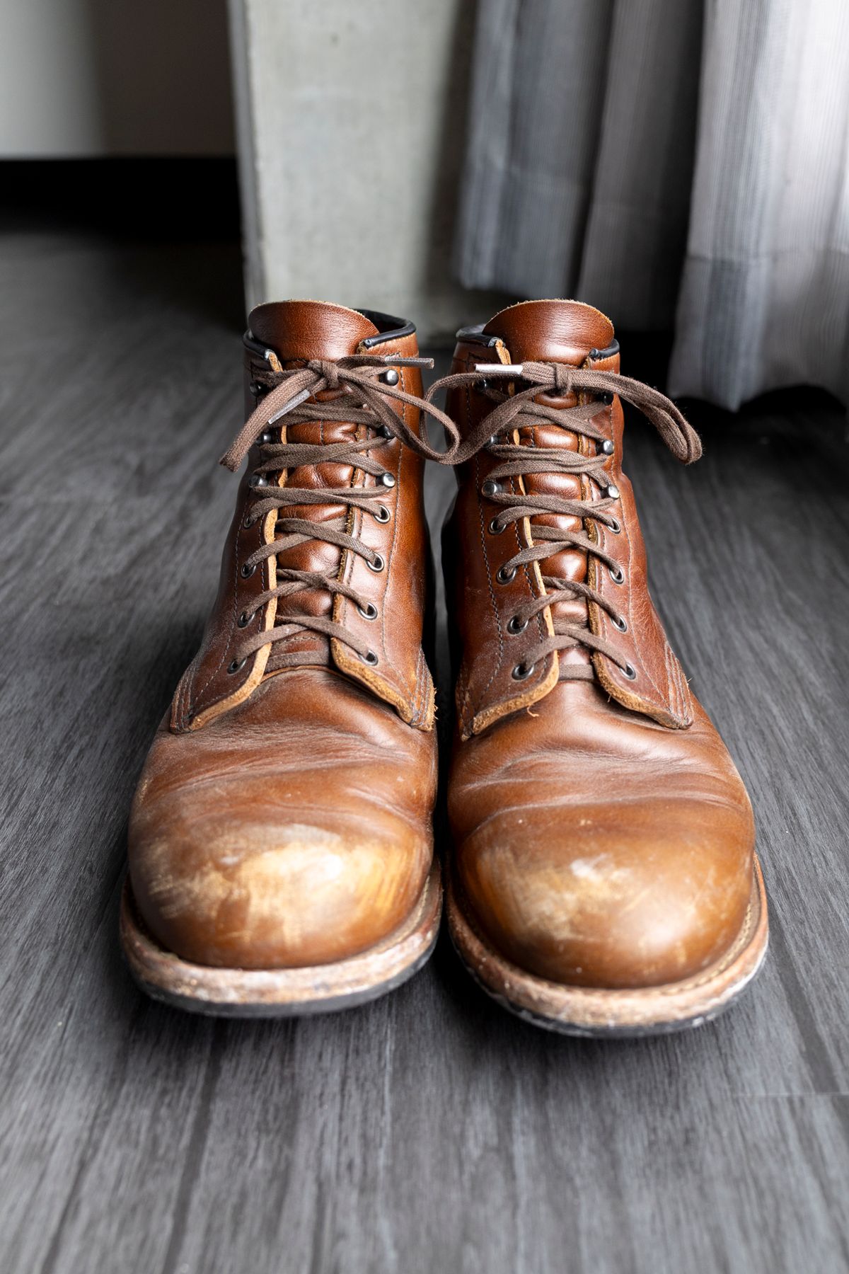 Photo by SBE2002 on January 3, 2026 of the Red Wing Beckman Flatbox in Cigar Excalibur.