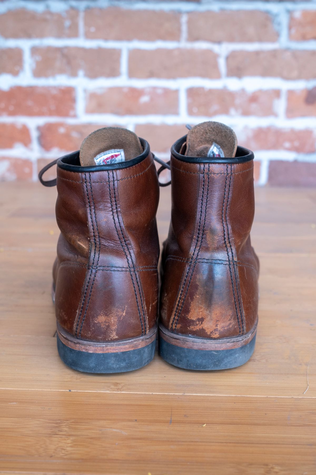 Photo by SBE2002 on February 5, 2026 of the Red Wing Beckman Flatbox in Cigar Excalibur.